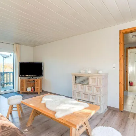 With Private Garden Holiday home *