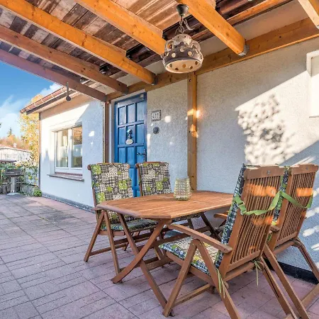With Private Garden Holiday home