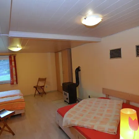 With Private Garden Holiday home *