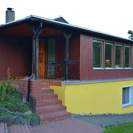 With Private Garden Holiday home